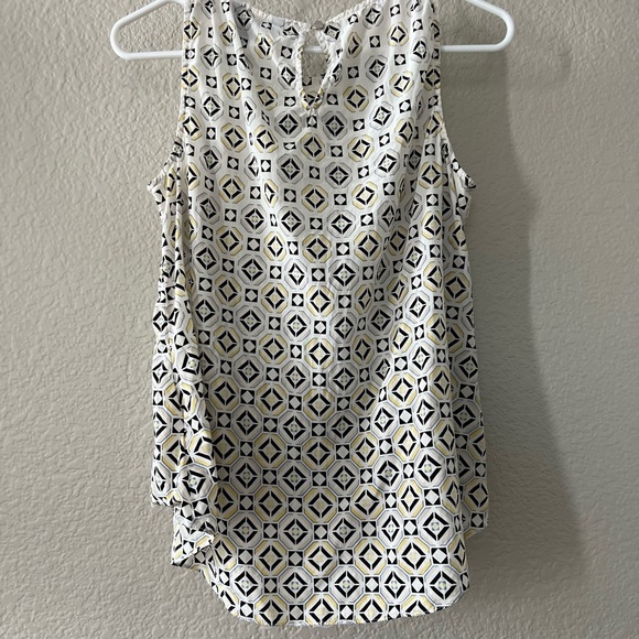 WHBM 100% silk top, size Small Petite in white with navy and gold accents - Picture 2 of 5